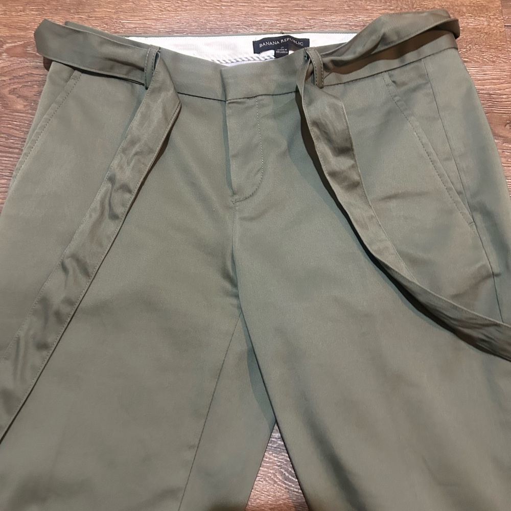 Banana Republic Avery Olive Trousers - Picture 4 of 9